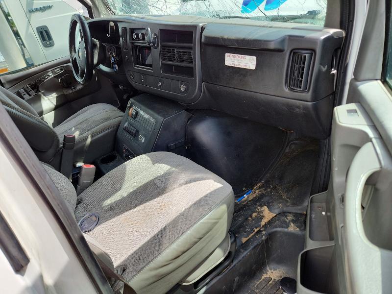 2011 Chevrolet Express G4500 მანქანა იყიდება აუქციონზე, vin: 1GB6G5CL8B1176093, აუქციონის ნომერი: 63495656