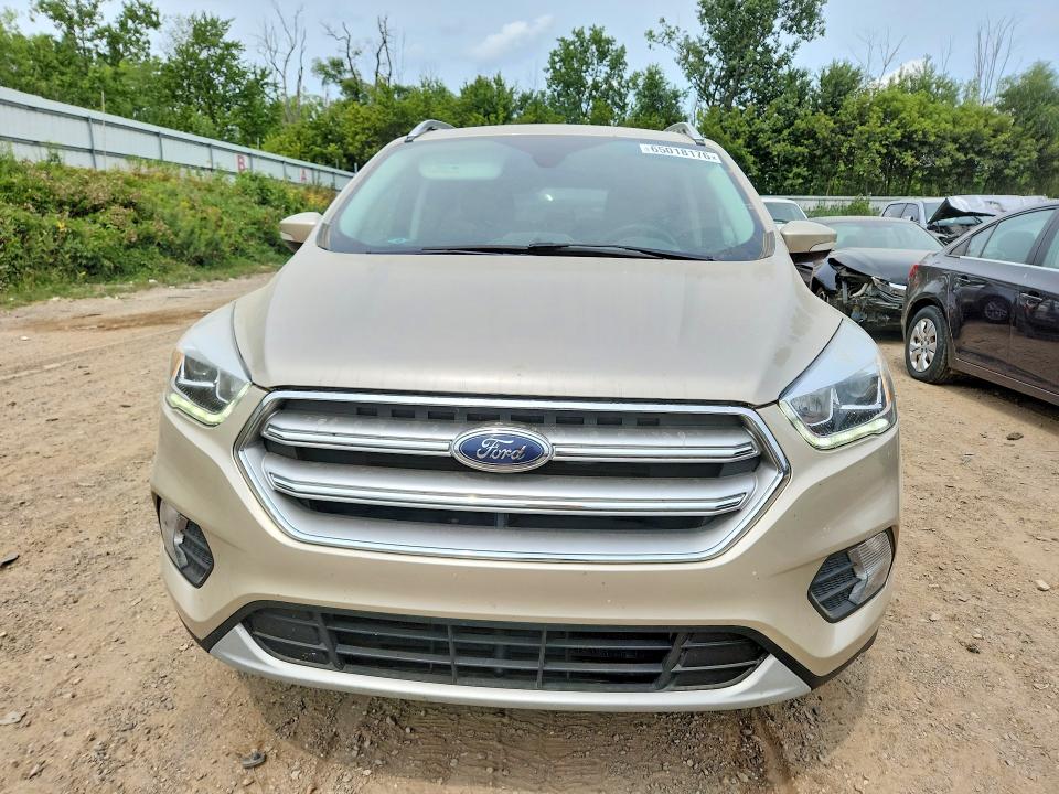 65018176 :رقم المزاد ، 1FMCU9JD1HUB78118 vin ، 2017 Ford Escape مزاد بيع