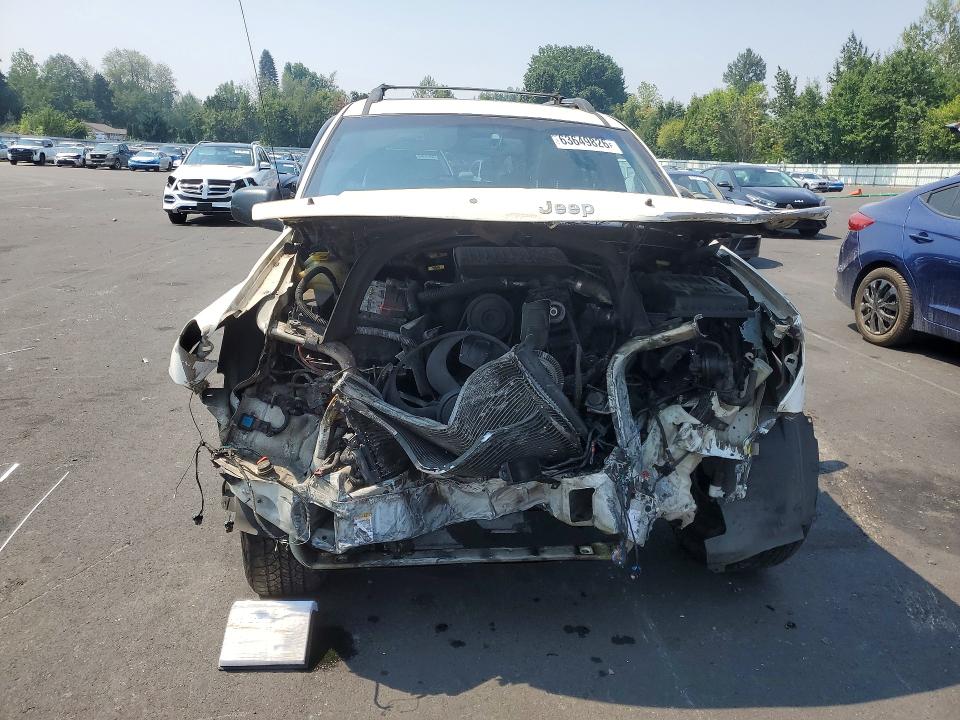 63649826 :رقم المزاد ، 1J4GW58N8YC204642 vin ، 2000 Jeep Grand Cherokee مزاد بيع
