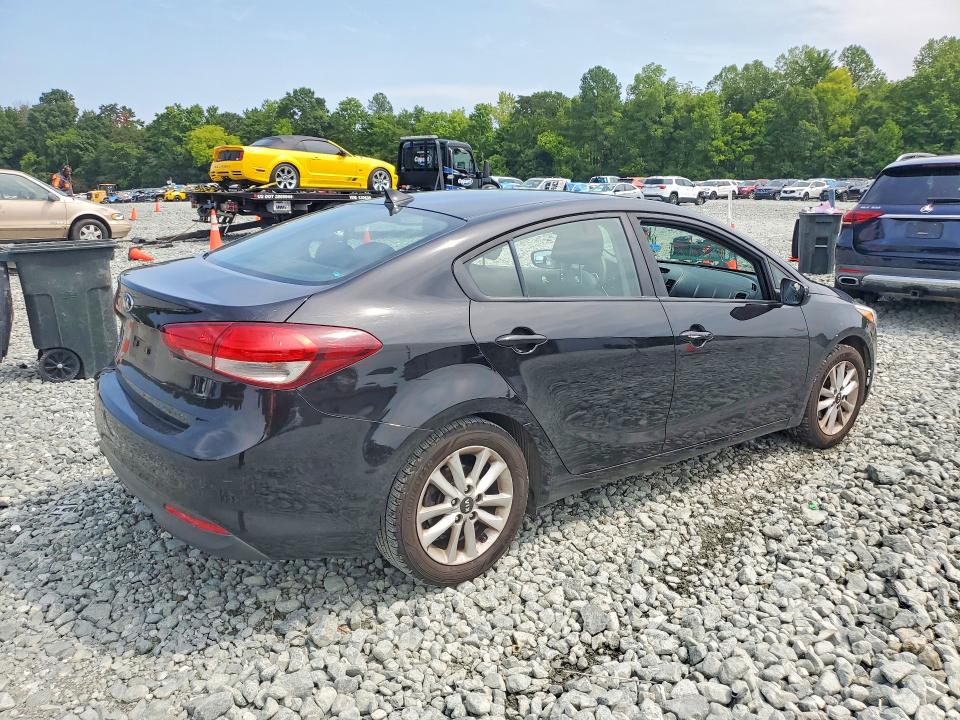 Aukcja sprzedaży 2017 Kia Forte, vin: 3KPFL4A78HE009813, numer aukcji: 65001706