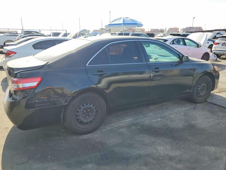 2011 Toyota Camry მანქანა იყიდება აუქციონზე, vin: 4T4BF3EK8BR124887, აუქციონის ნომერი: 63551146