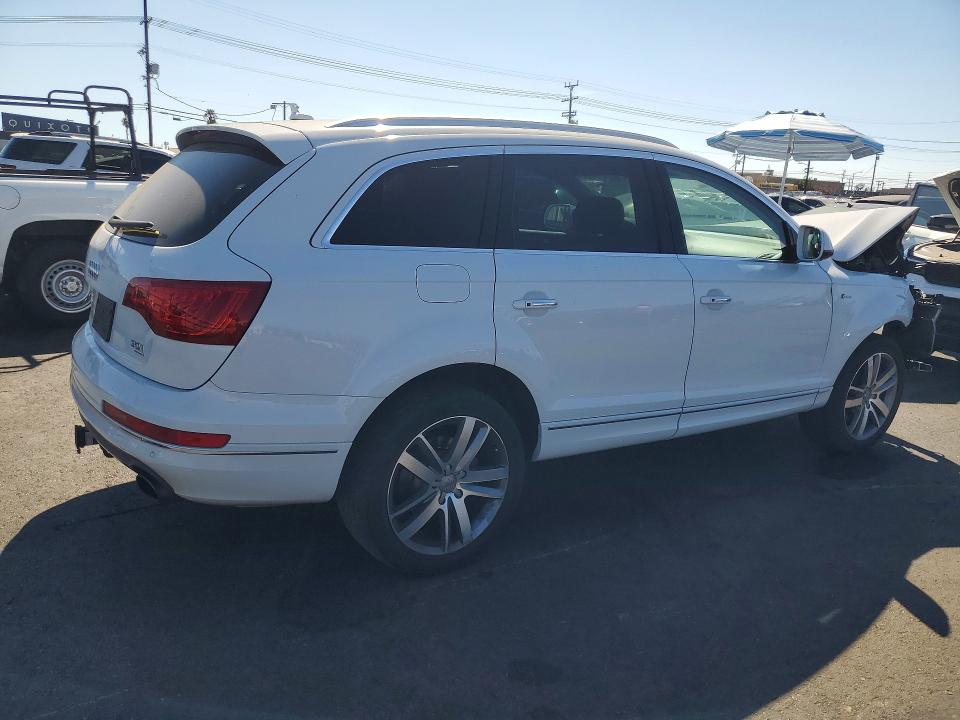 Продажа на аукционе авто 2014 Audi Q7, vin: WA1LGAFE7ED013582, номер лота: 65305816