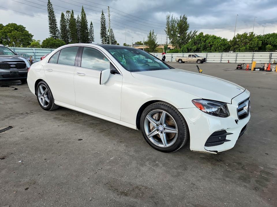2017 Mercedes-benz E მანქანა იყიდება აუქციონზე, vin: WDDZF4KBXHA019372, აუქციონის ნომერი: 66054536