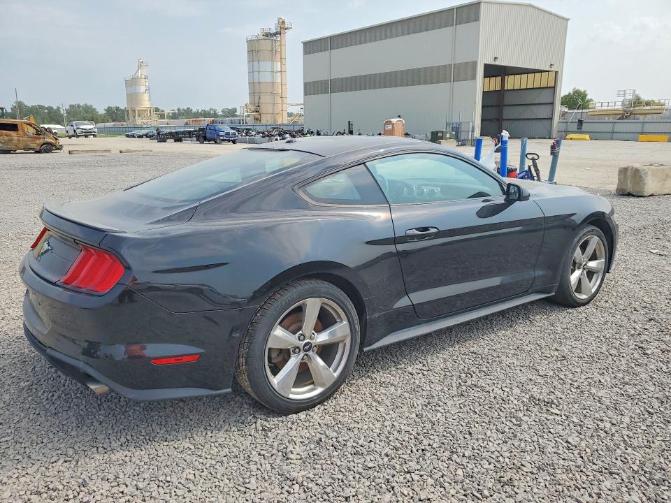 63468346 :رقم المزاد ، 1FA6P8THXJ5179941 vin ، 2018 Ford Mustang مزاد بيع