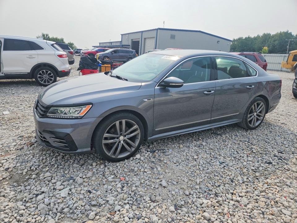 Продаж на аукціоні авто 2017 Volkswagen Passat, vin: 1VWDT7A3XHC076083, номер лоту: 64302036