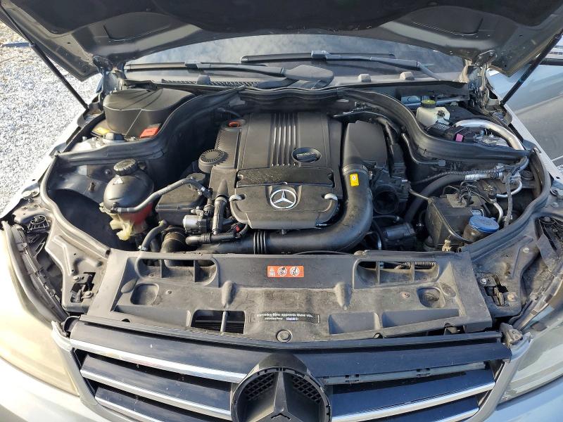 64023986 :رقم المزاد ، WDDGF4HB6EA948954 vin ، 2014 Mercedes-benz C مزاد بيع
