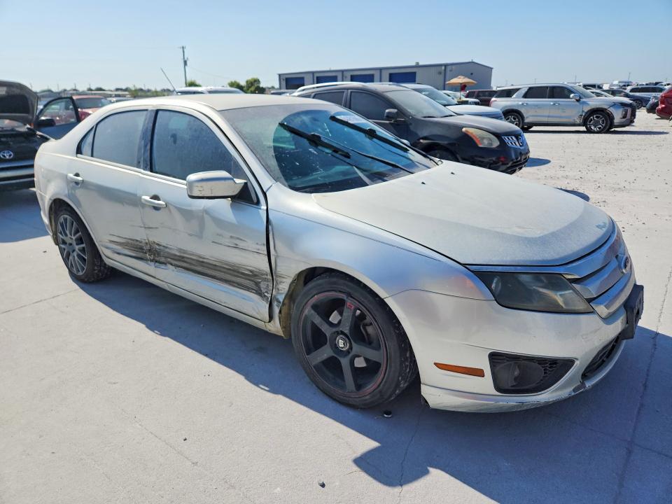 64481686 :رقم المزاد ، 3FAHP0HA4BR121313 vin ، 2011 Ford Fusion مزاد بيع