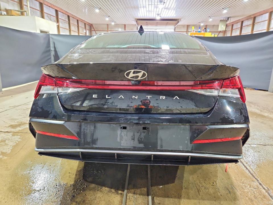 65219006 :رقم المزاد ، KMHLS4DG8SU982535 vin ، 2025 Hyundai Elantra مزاد بيع