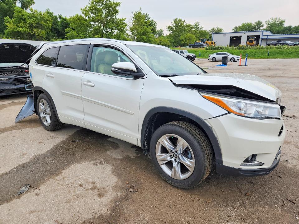 Продажа на аукционе авто 2016 Toyota Highlander, vin: 5TDDKRFH9GS313245, номер лота: 64484986