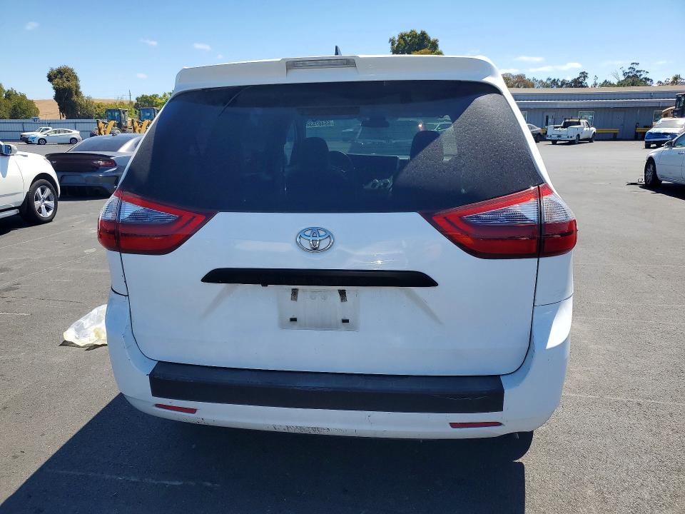 Продажа на аукционе авто 2020 Toyota Sienna, vin: 5TDZZ3DC9LS046169, номер лота: 65407536