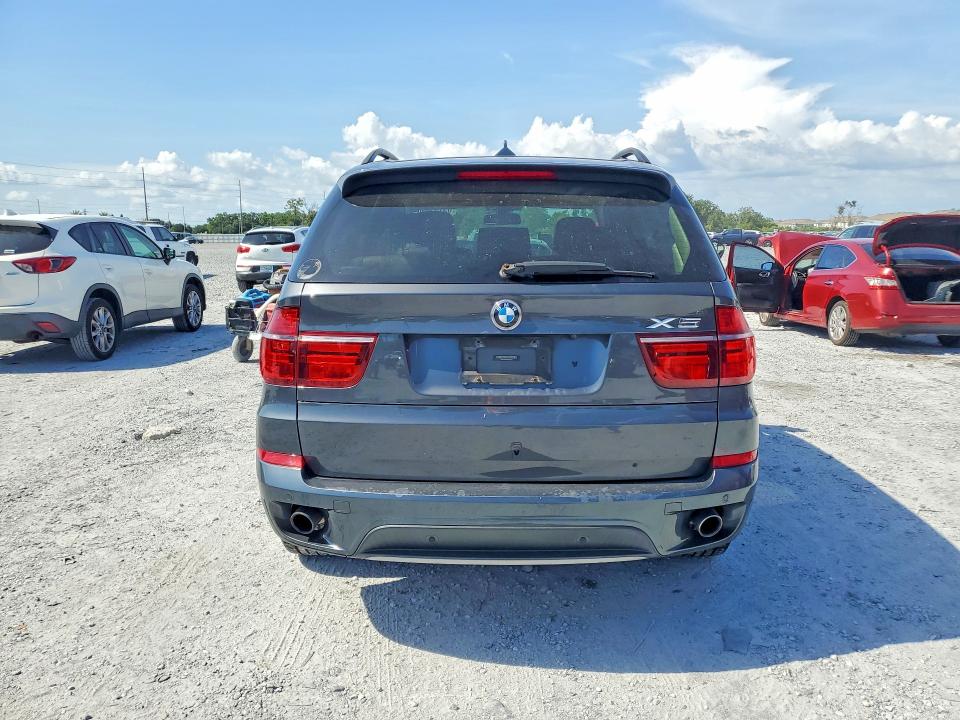 65183496 :رقم المزاد ، 5UXZV4C5XD0B04705 vin ، 2013 Bmw X5 مزاد بيع