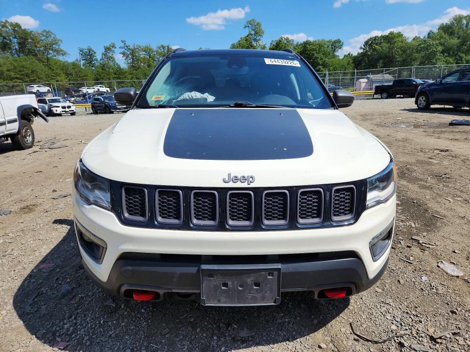64439226 :رقم المزاد ، 3C4NJDDB6MT521562 vin ، 2021 Jeep Compass مزاد بيع