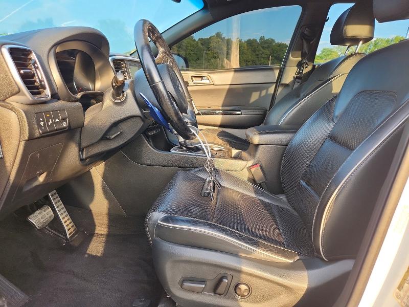 Продаж на аукціоні авто 2020 Kia Sportage, vin: KNDPRCA68L7658072, номер лоту: 64674576