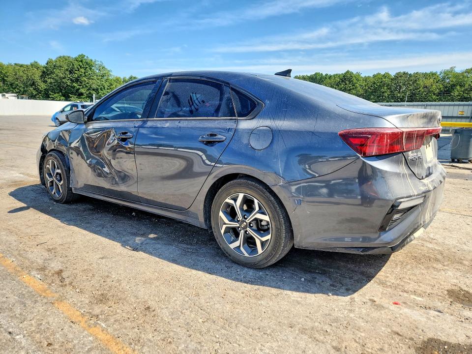 2020 Kia Forte მანქანა იყიდება აუქციონზე, vin: 3KPF24AD6LE223782, აუქციონის ნომერი: 66893016