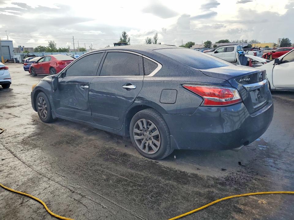 2015 Nissan Altima მანქანა იყიდება აუქციონზე, vin: 1N4AL3AP6FC230891, აუქციონის ნომერი: 64071686