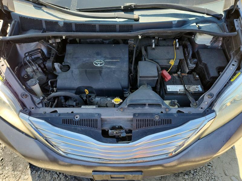 2011 Toyota Sienna მანქანა იყიდება აუქციონზე, vin: 5TDDK3DCXBS022895, აუქციონის ნომერი: 64154366