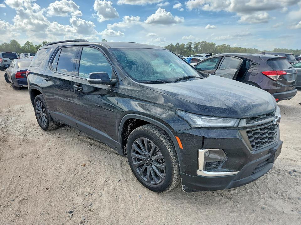 64846086 :رقم المزاد ، 1GNERJKW6NJ115553 vin ، 2022 Chevrolet Traverse مزاد بيع