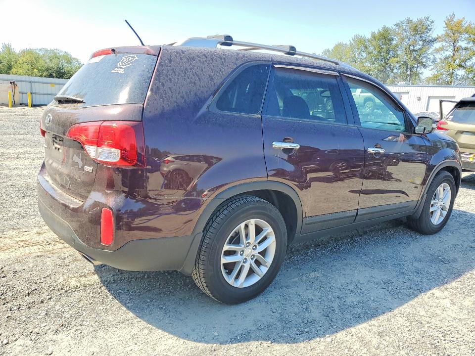 66630016 :رقم المزاد ، 5XYKT3A62FG646504 vin ، 2015 Kia Sorento مزاد بيع