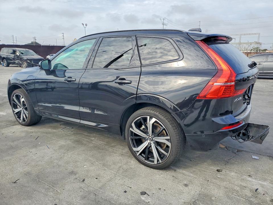 67010736 :رقم المزاد ، YV4H60DM7N1009081 vin ، 2022 Volvo Xc60 مزاد بيع