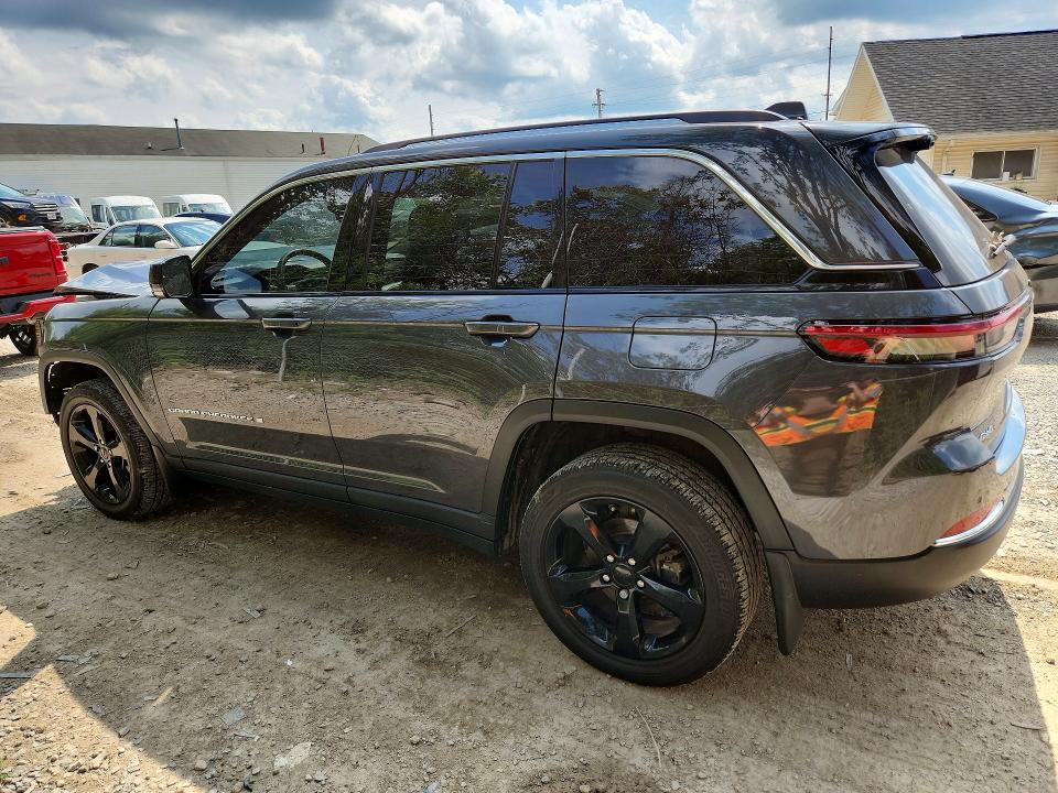 Продаж на аукціоні авто 2023 Jeep Grand Cherokee, vin: 1C4RJHBGXPC619887, номер лоту: 64888226