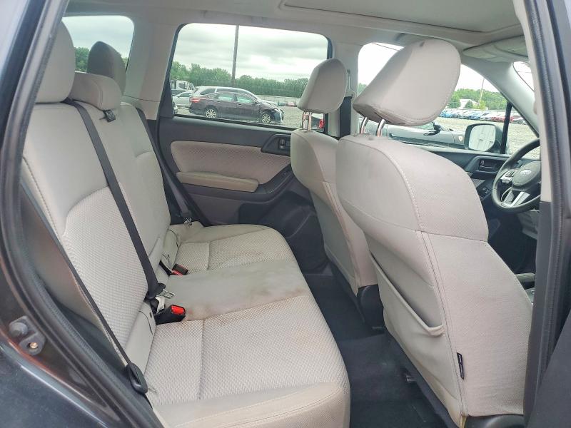 2018 Subaru Forester მანქანა იყიდება აუქციონზე, vin: JF2SJAECXJH572812, აუქციონის ნომერი: 63763736