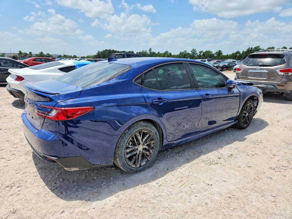 2026 Toyota Camry მანქანა იყიდება აუქციონზე, vin: 4T1DAACK1TU282935, აუქციონის ნომერი: 64996856