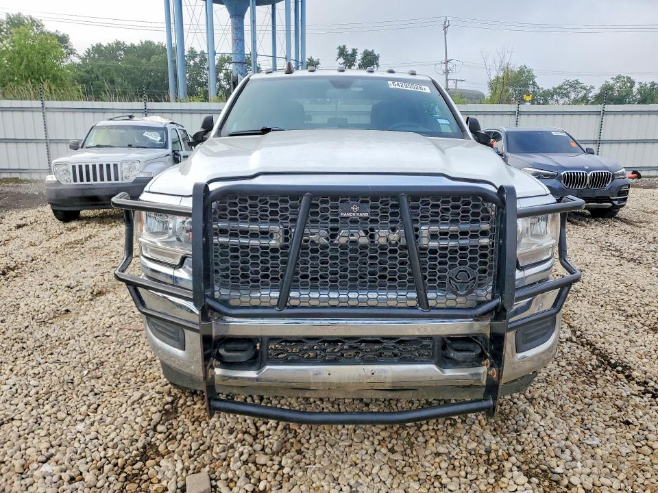 Продажа на аукционе авто 2022 Ram 2500, vin: 3C6UR5CJXNG367796, номер лота: 64295526