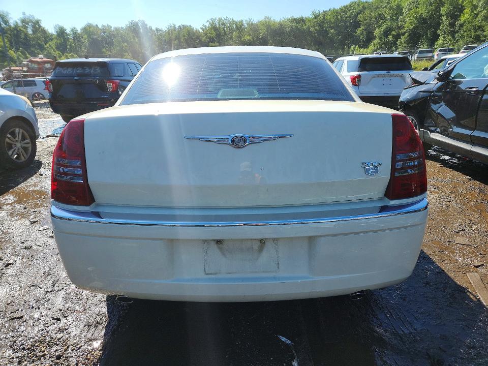 64799466 :رقم المزاد ، 2C3JA63H25H563323 vin ، 2005 Chrysler 300c مزاد بيع