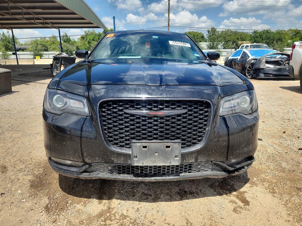 65495476 :رقم المزاد ، 2C3CCABG6MH595771 vin ، 2021 Chrysler 300 مزاد بيع