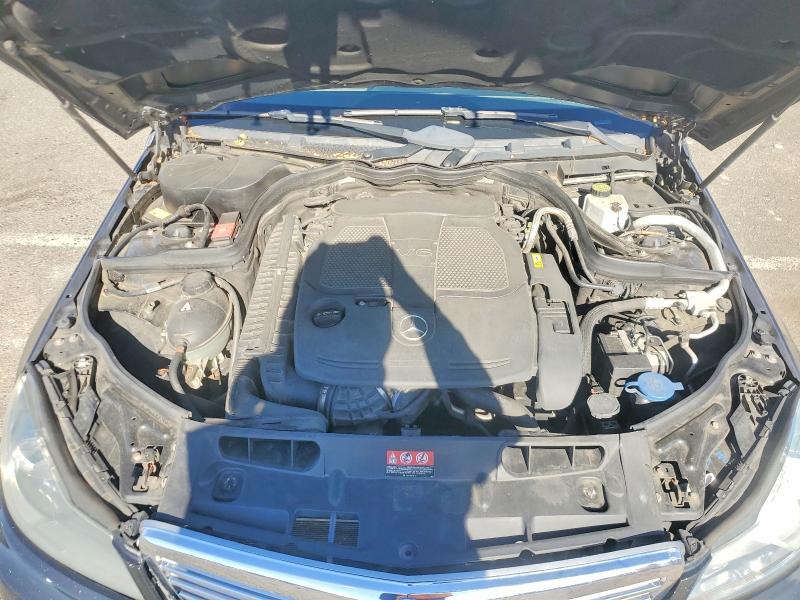 2013 Mercedes-benz C მანქანა იყიდება აუქციონზე, vin: WDDGF8AB3DA880600, აუქციონის ნომერი: 66689306