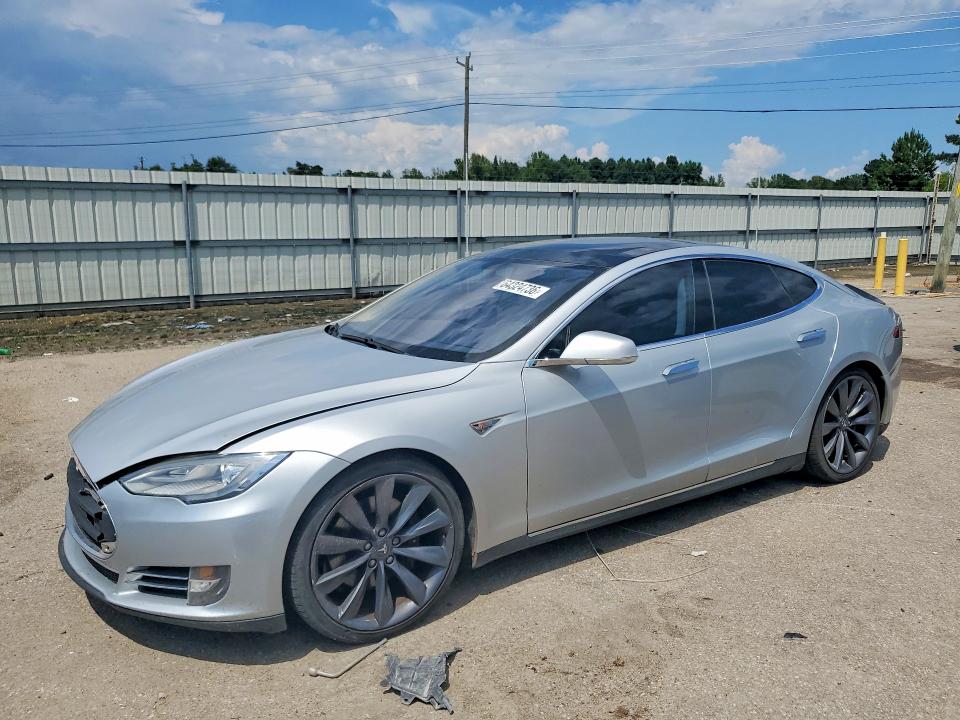 Aukcja sprzedaży 2013 Tesla Model S, vin: 5YJSA1CNXDFP05480, numer aukcji: 64324736