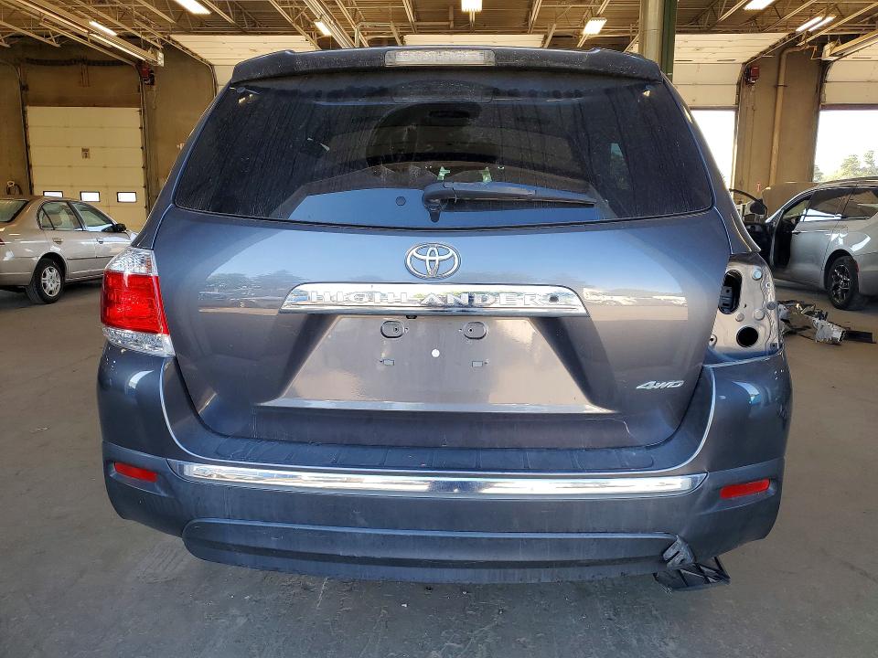 2013 Toyota Highlander მანქანა იყიდება აუქციონზე, vin: 5TDDK3EH1DS246733, აუქციონის ნომერი: 66121176