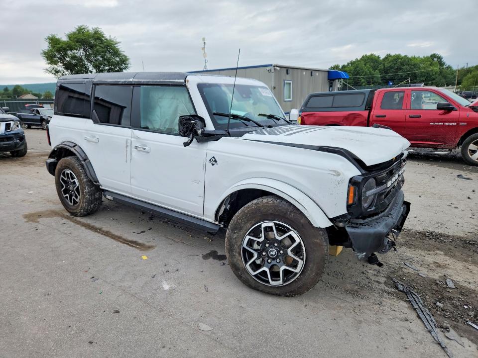 Продаж на аукціоні авто 2024 Ford Bronco, vin: 1FMDE8BH3RLA80907, номер лоту: 64154226