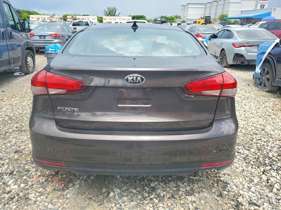 Aukcja sprzedaży 2018 Kia Forte, vin: 3KPFK4A74JE178705, numer aukcji: 67062806