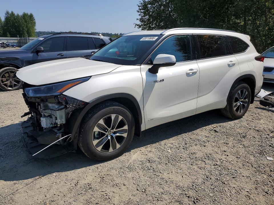 Aukcja sprzedaży 2021 Toyota Highlander, vin: 5TDGBRCH6MS047180, numer aukcji: 65519986
