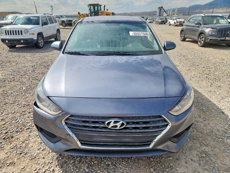2018 Hyundai Accent მანქანა იყიდება აუქციონზე, vin: 3KPC24A38JE031643, აუქციონის ნომერი: 66927566