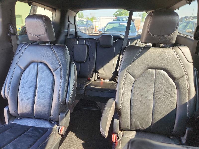 Продаж на аукціоні авто 2020 Chrysler Pacifica, vin: 2C4RC1BGXLR104682, номер лоту: 65669396