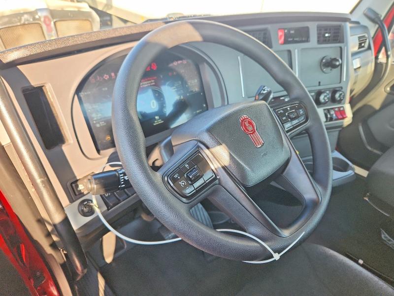 Продаж на аукціоні авто 2022 Kenworth Construction, vin: 1XKYD49X6NJ103069, номер лоту: 65515746