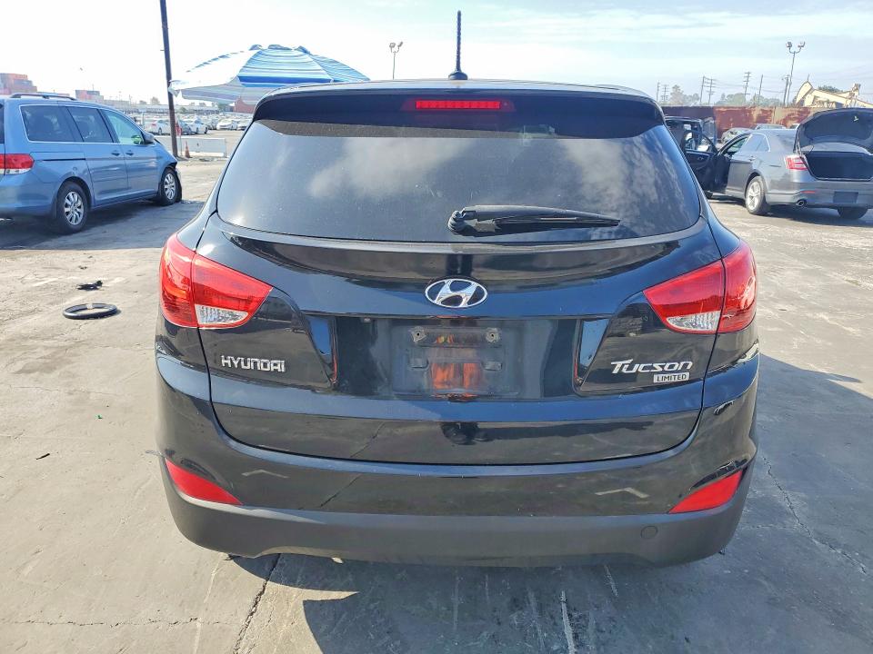 2011 Hyundai Tucson მანქანა იყიდება აუქციონზე, vin: KM8JU3AC9BU282701, აუქციონის ნომერი: 63935666