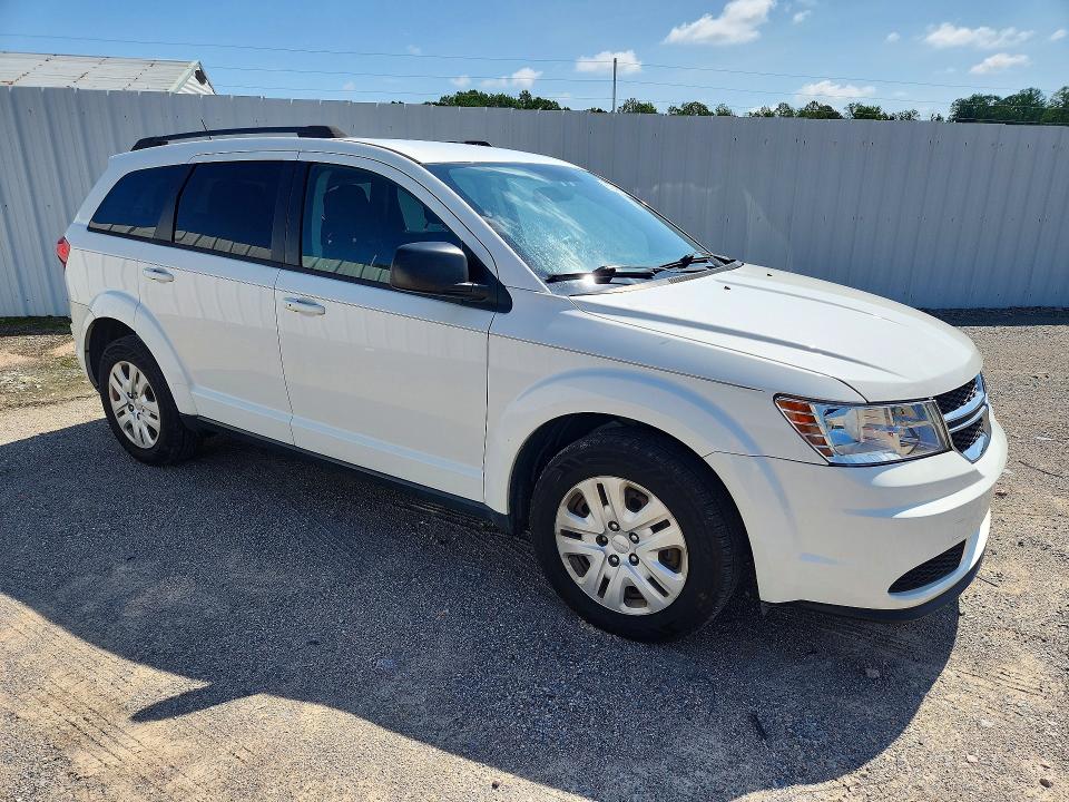 65646786 :رقم المزاد ، 3C4PDCAB1FT614393 vin ، 2015 Dodge Journey مزاد بيع