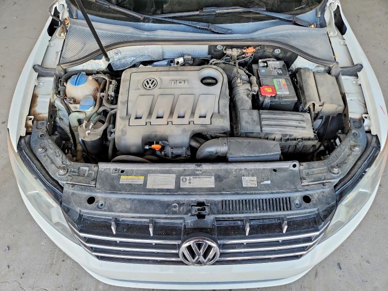 65852876 :رقم المزاد ، 1VWCN7A31DC148109 vin ، 2013 Volkswagen Passat مزاد بيع