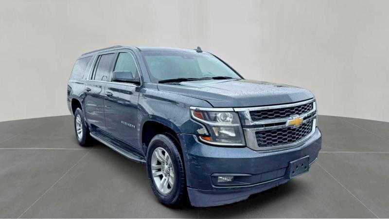 2019 Chevrolet Suburban მანქანა იყიდება აუქციონზე, vin: 1GNSKHKC5KR222533, აუქციონის ნომერი: 67127756