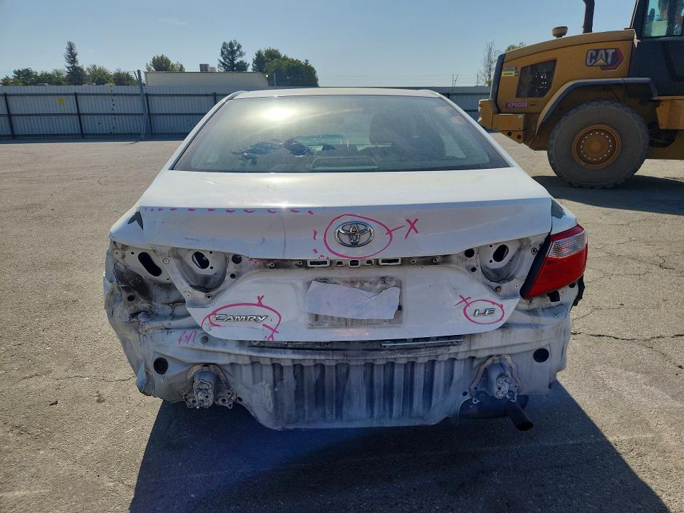 Aukcja sprzedaży 2016 Toyota Camry, vin: 4T4BF1FK3GR553025, numer aukcji: 64142736
