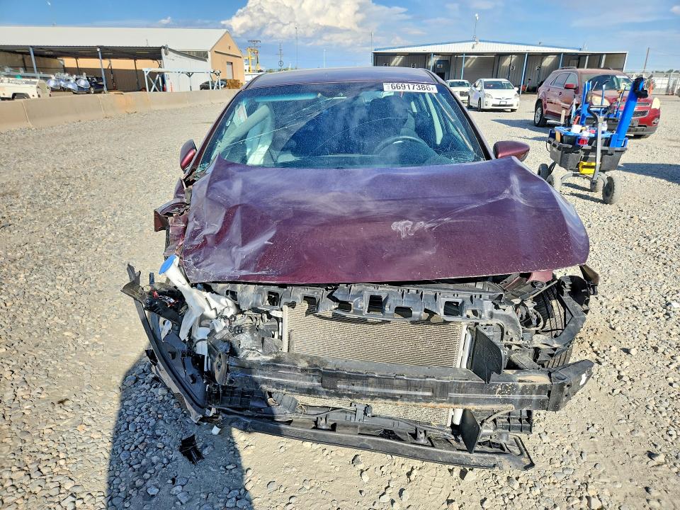 66917386 :رقم المزاد ، 3KPFL4A75JE164907 vin ، 2018 Kia Forte مزاد بيع