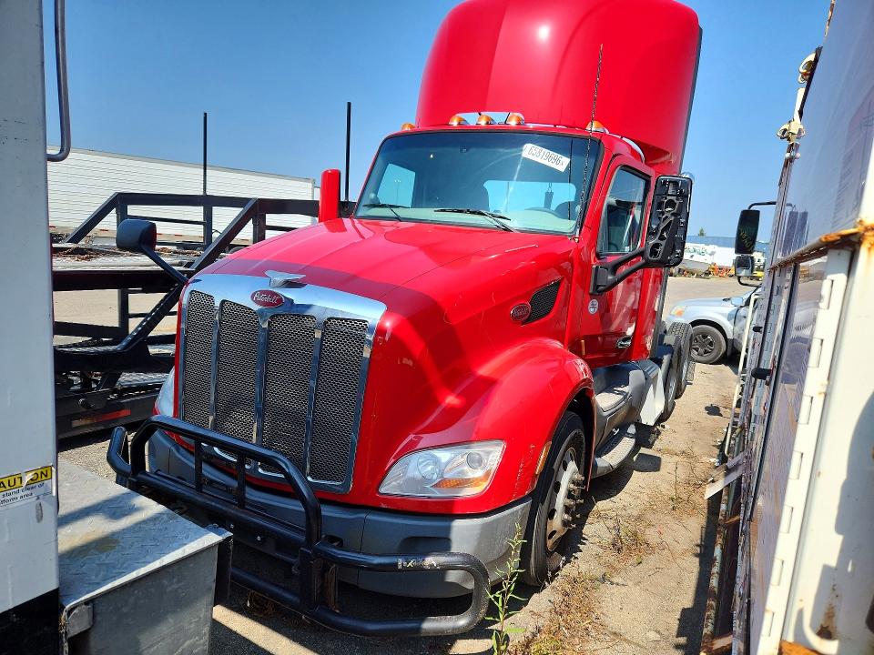 2021 Peterbilt 579 მანქანა იყიდება აუქციონზე, vin: 1XPBD49X9MD756072, აუქციონის ნომერი: 65819696