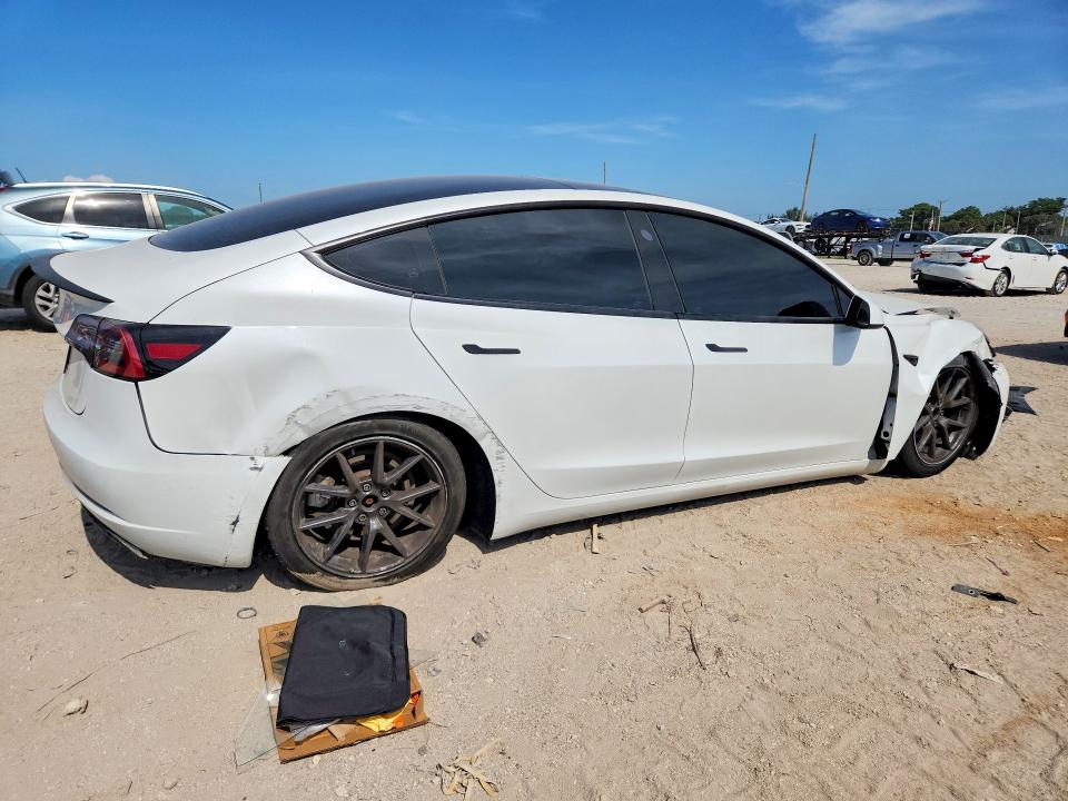Auction sale of the 2023 Tesla Model 3, vin: 5YJ3E1EA9PF493081, lot number: 64844696