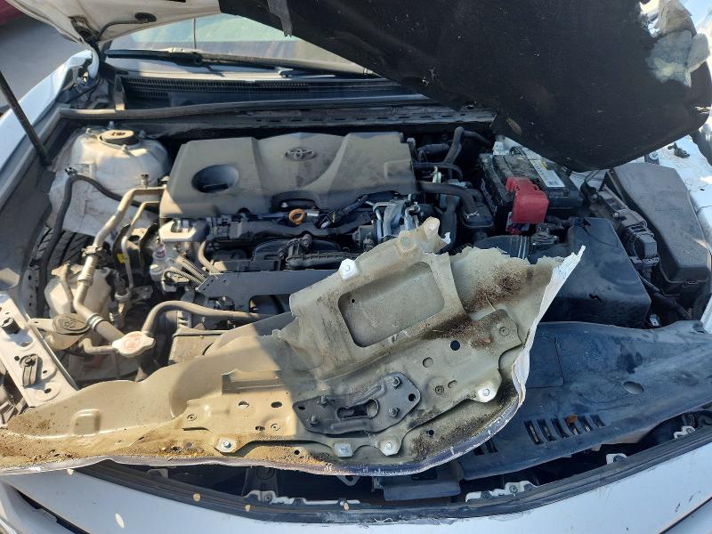 64066896 :رقم المزاد ، 4T1G11AKXLU966317 vin ، 2020 Toyota Camry مزاد بيع