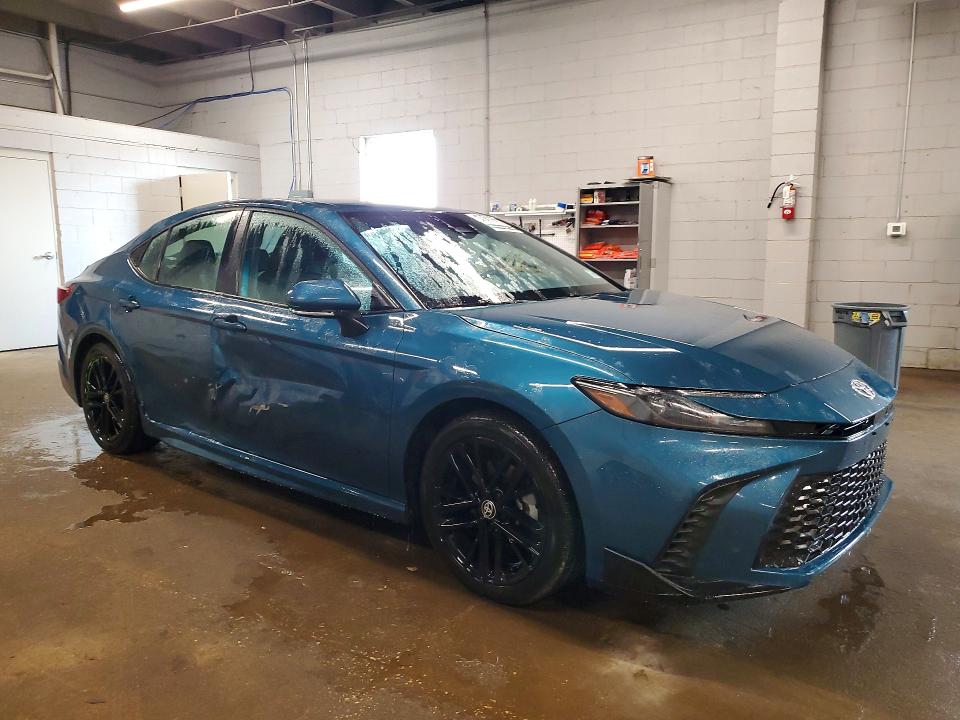 2025 Toyota Camry მანქანა იყიდება აუქციონზე, vin: 4T1DAACK2SU160325, აუქციონის ნომერი: 64816816