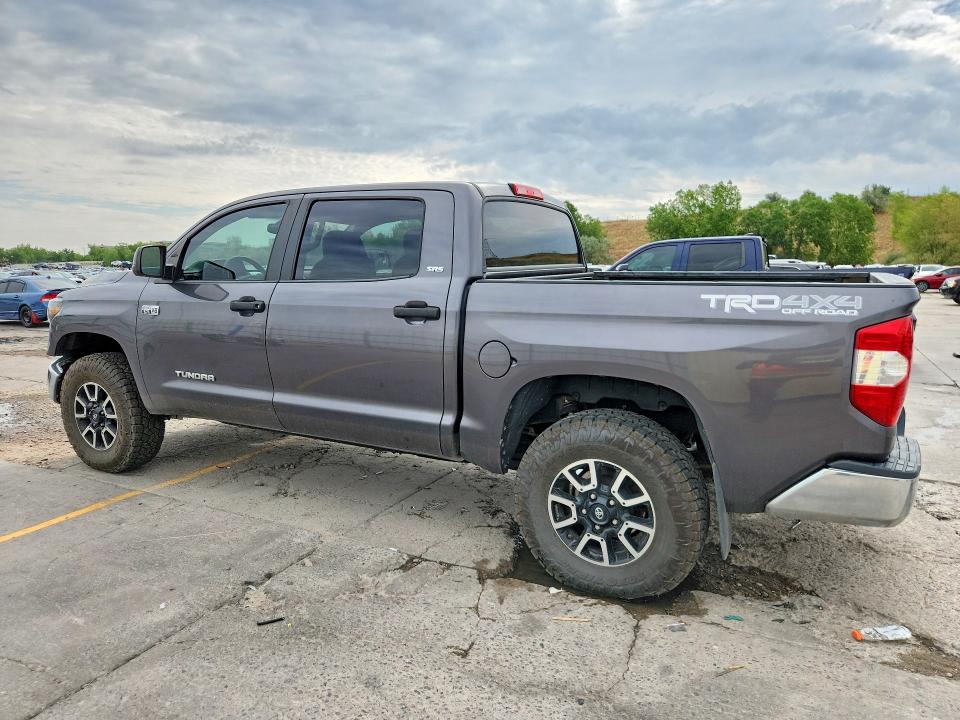63929026 :رقم المزاد ، 5TFDW5F16FX437515 vin ، 2015 Toyota Tundra مزاد بيع