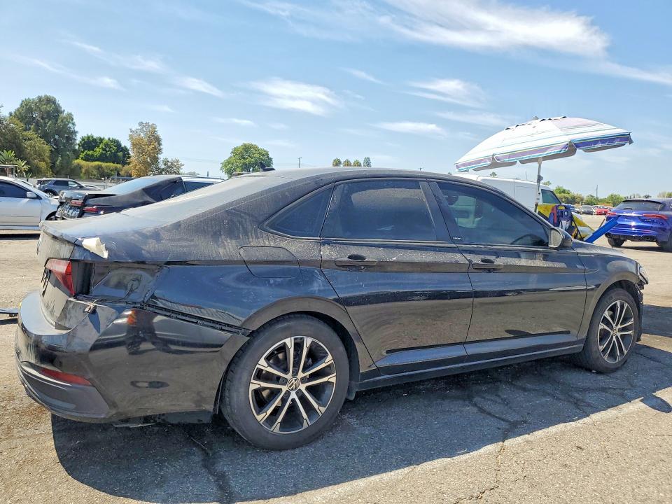 Продажа на аукционе авто 2023 Volkswagen Jetta, vin: 3VWBM7BU3PM026604, номер лота: 66635336